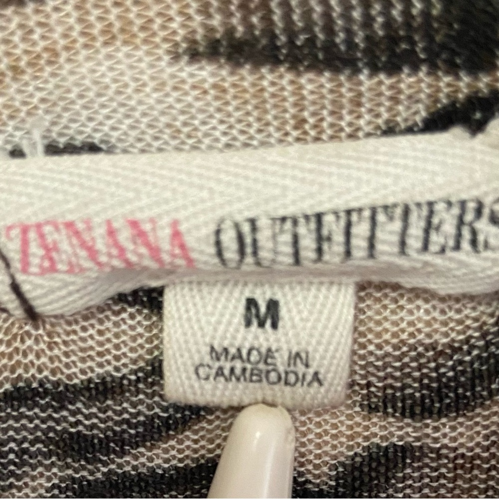 Zenana Outfitters Leopard Print Top Cardigan - Picture 7 of 9